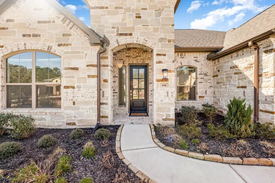 998 Briac Ln, Conroe, TX 77301 - Image #2