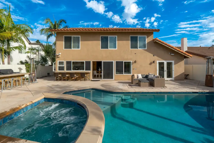 969 Azalea Drive, Costa Mesa, CA 92626 - Image #2