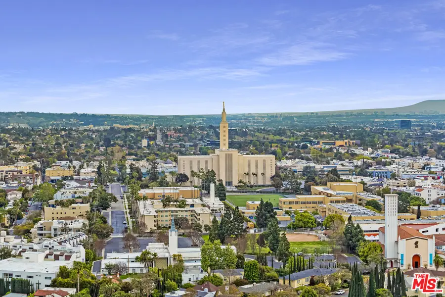 10776 Wilshire Boulevard #1802, Los Angeles, CA 90024 - Image #2