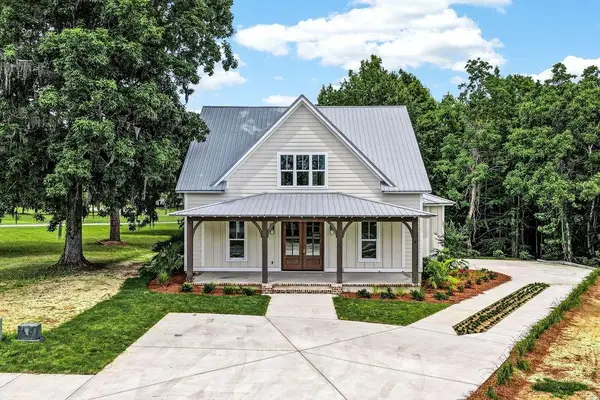 541 Oak Lawn Road, Georgetown, SC 29440