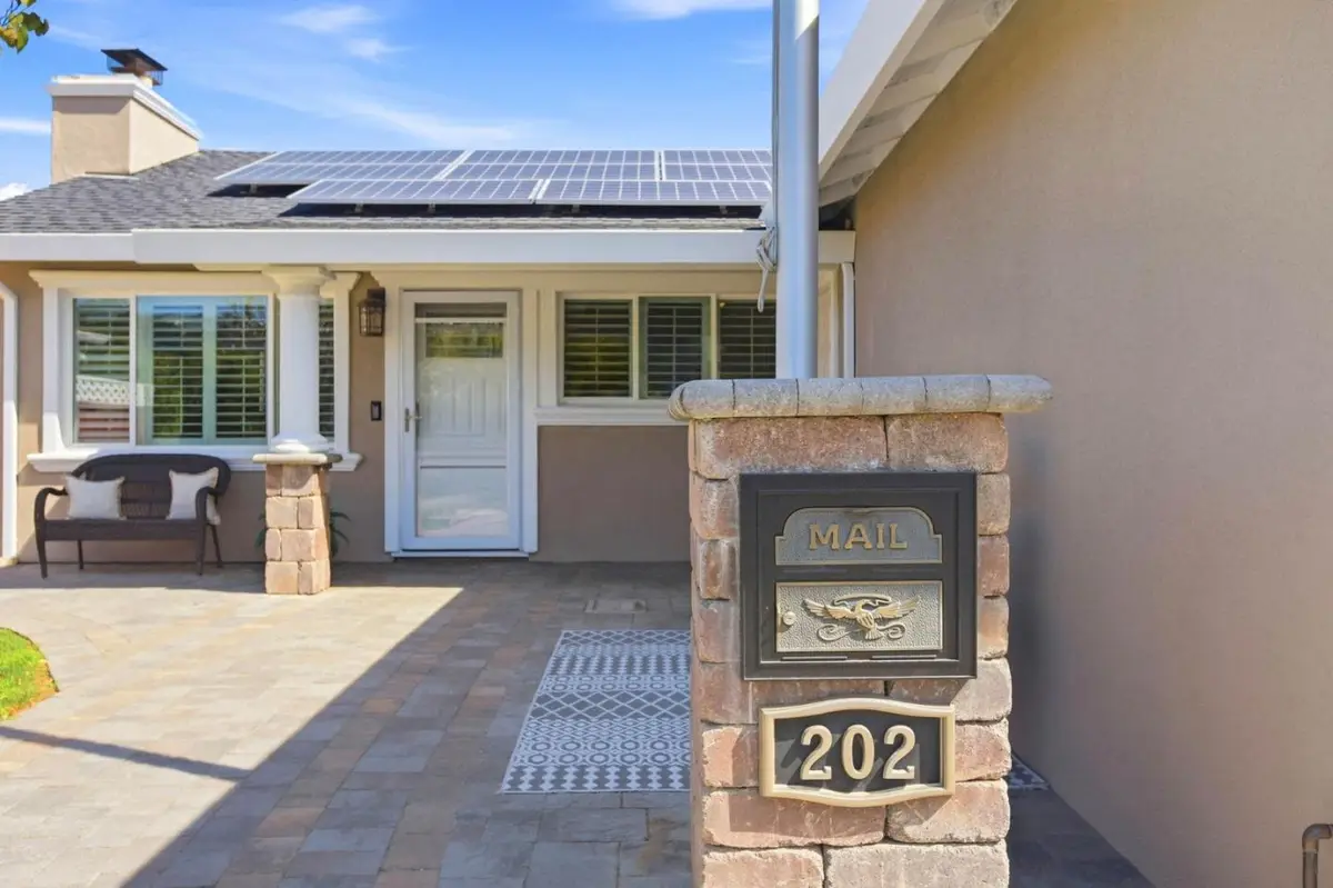 202 Hiller Street, Belmont, CA 94002 - #1