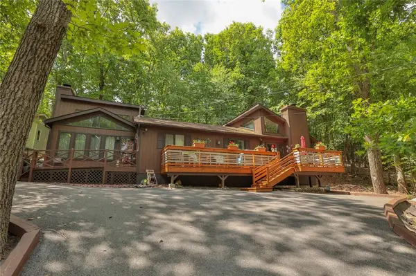 2114 Lansdale Dr, EAST STROUDSBURG, PA 18301
