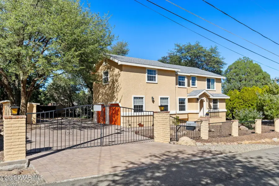 1220 Linda Vista Lane, Prescott, AZ 86305 - Image #3