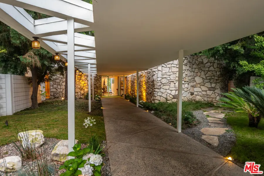 1010 N Rexford Drive, Beverly Hills, CA 90210 - #3