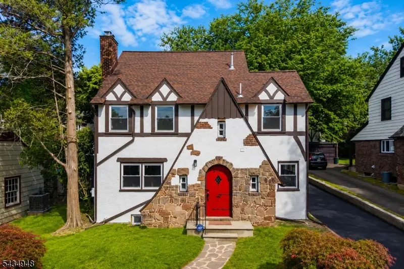 6 Norfolk, Maplewood, NJ 07040 - #1