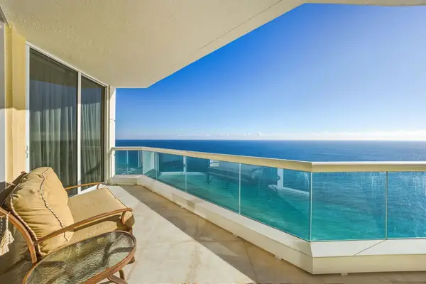 17875 Collins Ave #4103, Sunny Isles Beach, FL 33160