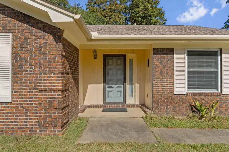 321 Pontevedra Lane, Niceville, FL 32578 - Image #3