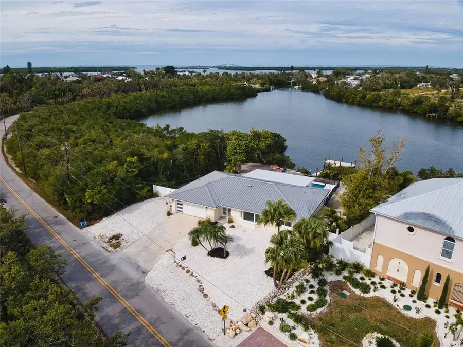 910 Bayshore Drive, Terra Ceia, FL 34250 - #3