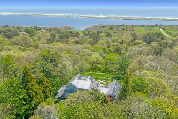 308 South Road, Chilmark, MA 02535