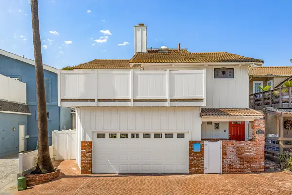 999 Waterbury Lane, Ventura, CA 93001