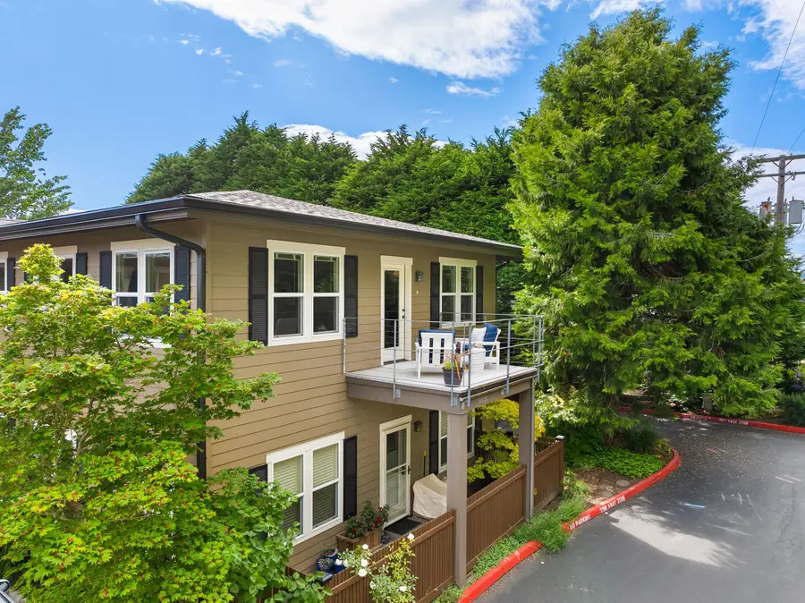 9551 NE South Beach Drive #3H, Bainbridge Island, WA 98110 - #3