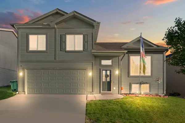 9120 Hanover Street, Omaha, NE 68122