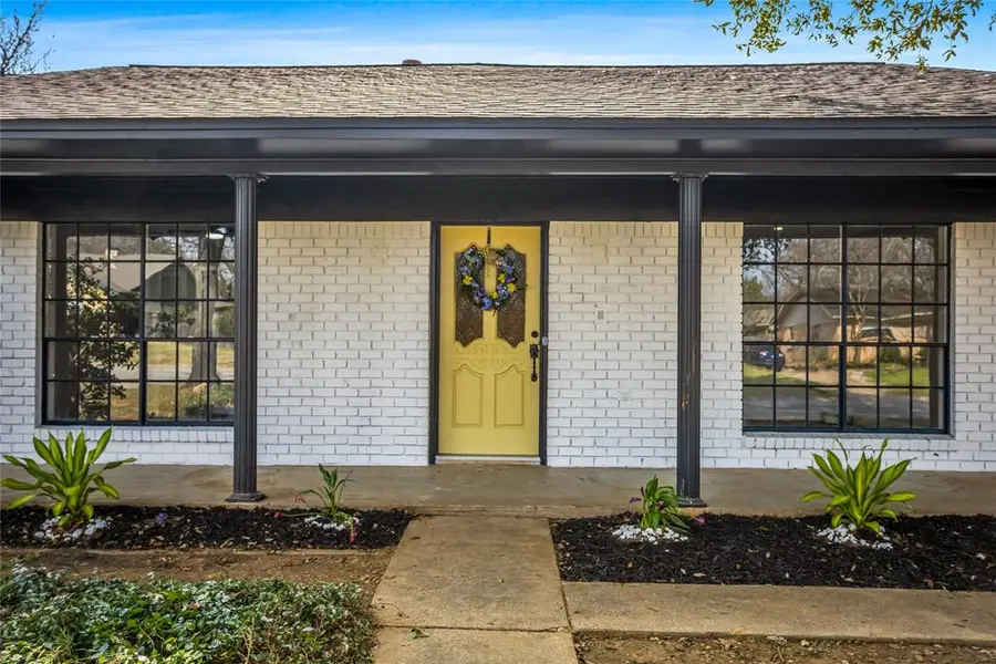 1708 Park Ridge Terrace, Arlington, TX 76012 - #3