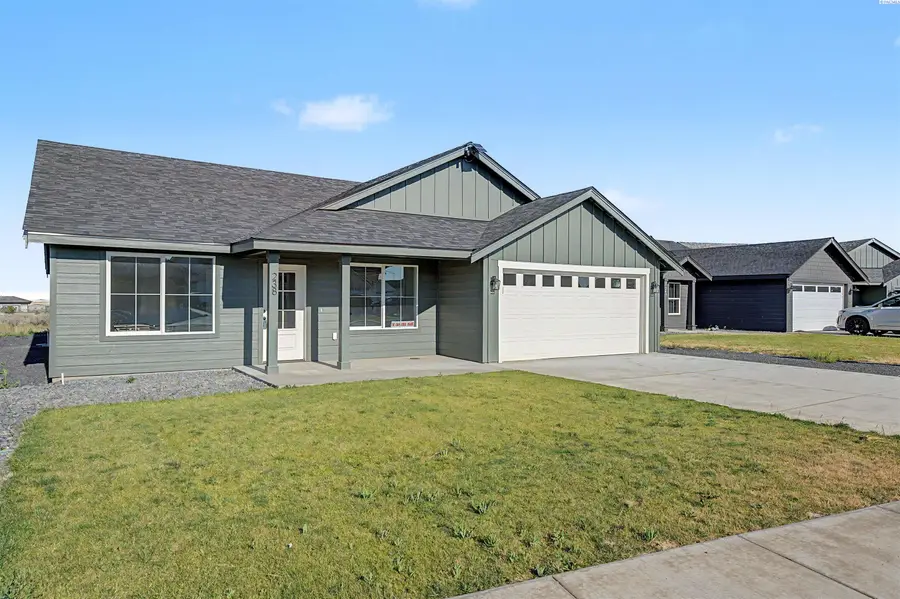 238 Parkside Pl, Ephrata, WA 98823 - #2