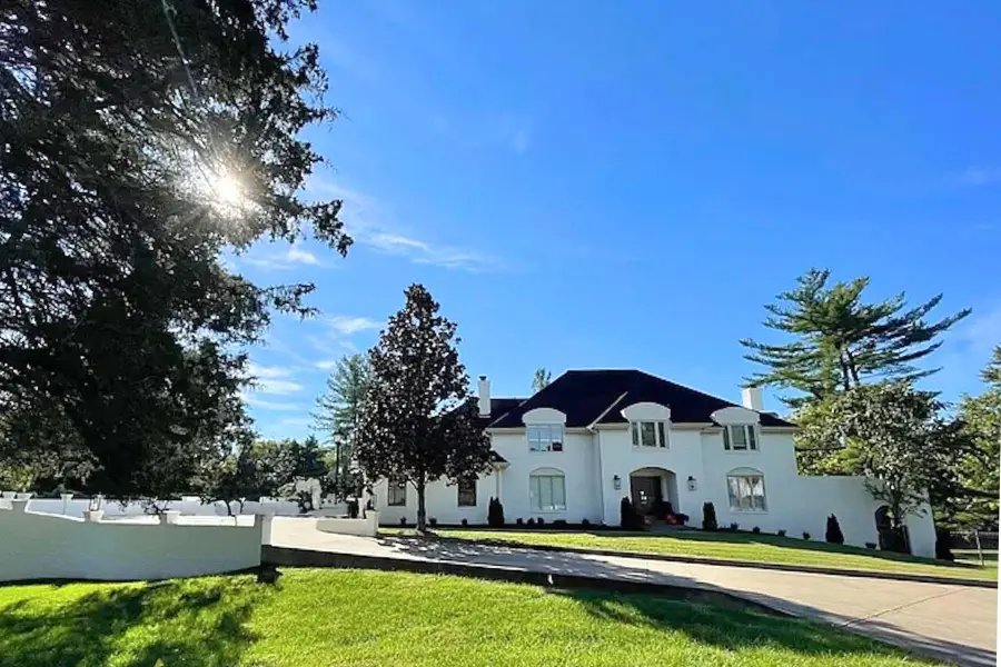 1179 Ballantrae Ln, McLean, VA 22101 - Image #2