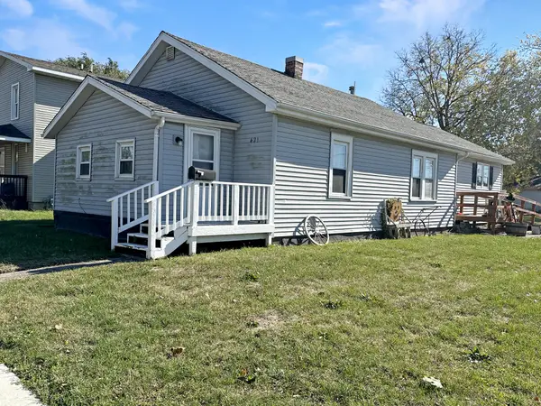 421 Dewitt Avenue, Mattoon, IL 61938