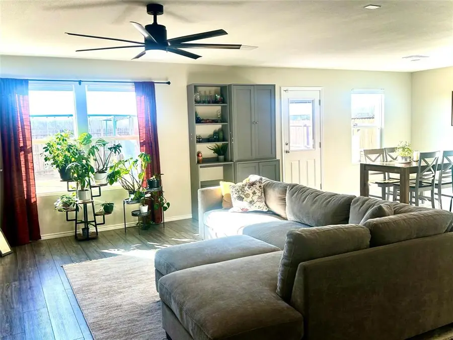 455 Manchester Street, Van Alstyne, TX 75495 - Image #3