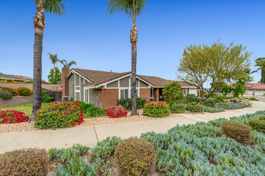 2120 Capuchin Way, Claremont, CA 91711 - #2