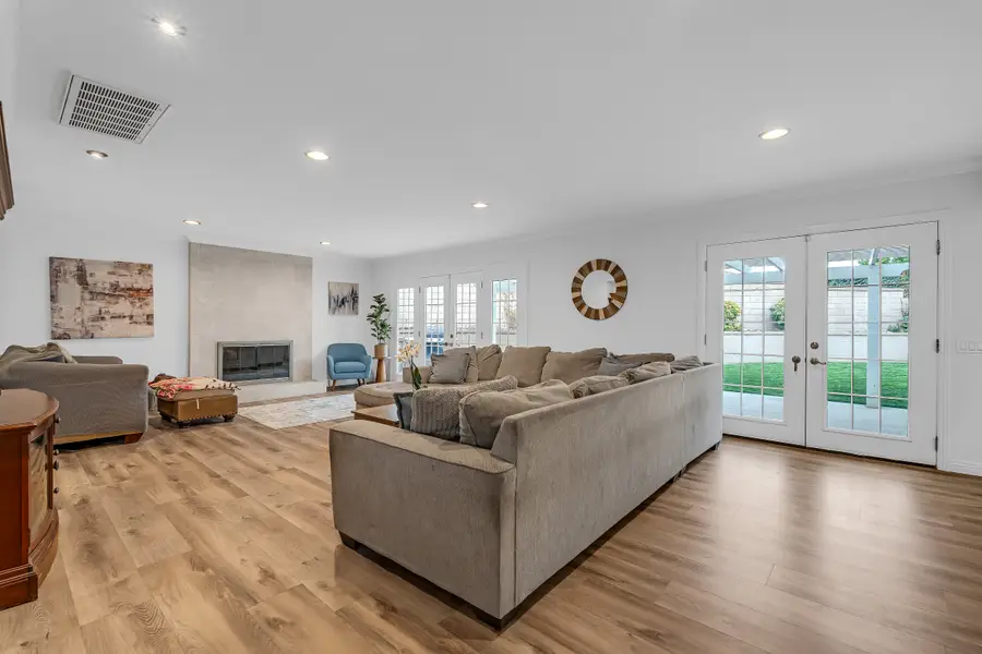 2120 Capuchin Way, Claremont, CA 91711 - #3