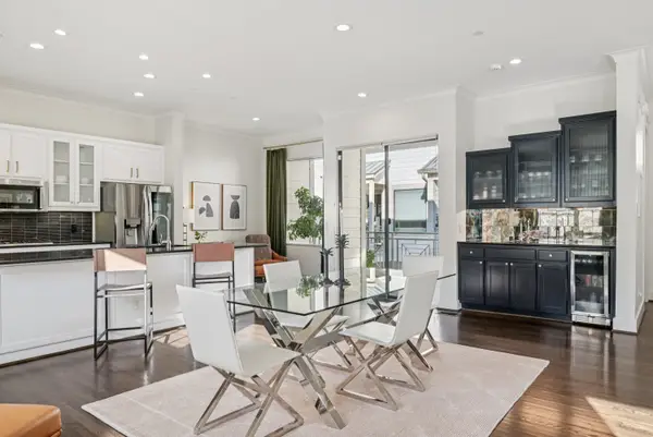3926 Holland Avenue #102, Dallas, TX 75219