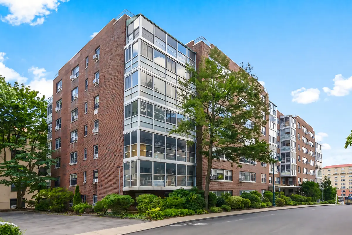 2 Washington Square #3E, Larchmont, NY 10538 - #1