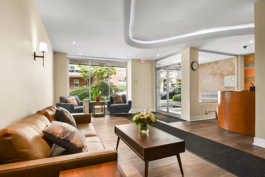 2 Washington Square #3E, Larchmont, NY 10538 - #3