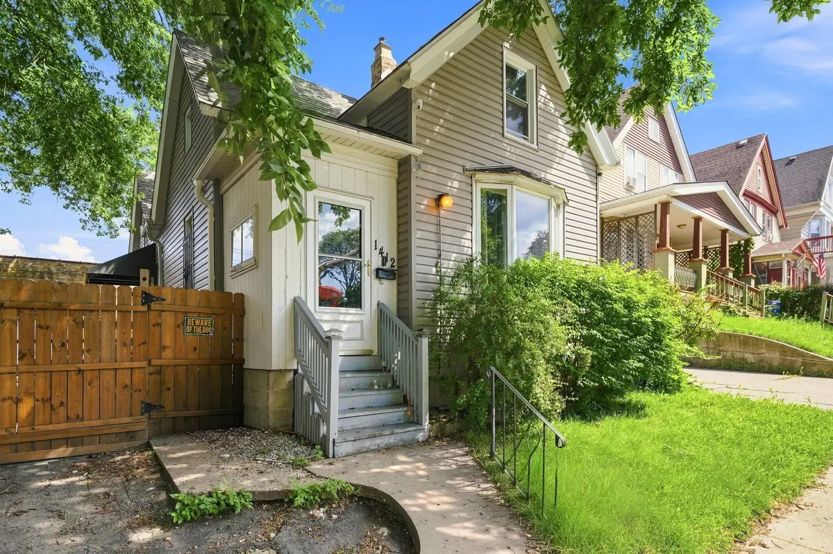 1412 S 32nd St, Milwaukee, WI 53215 - #1