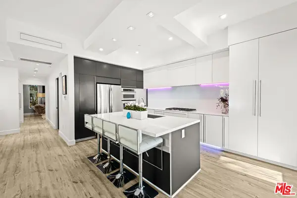 1250 N Harper Avenue #401, West Hollywood, CA 90046