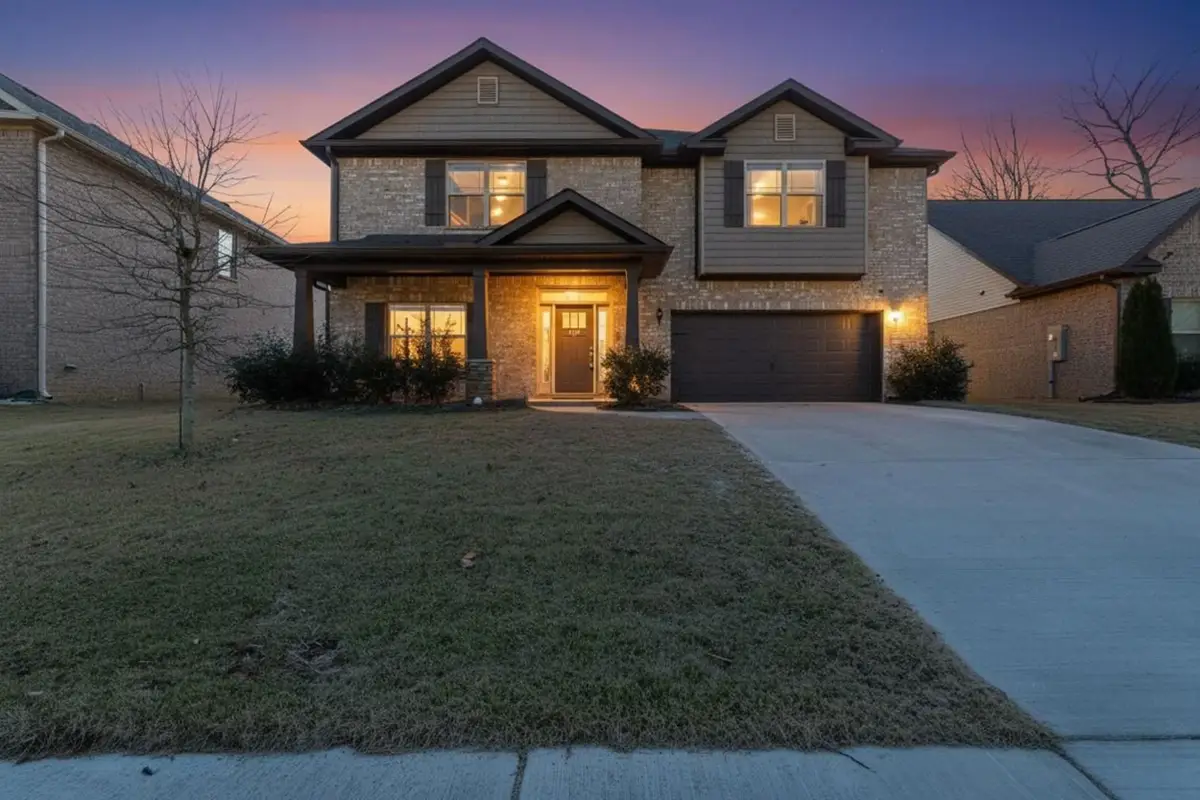 152 Kingswood Drive, Huntsville, AL 35806 - Image #1