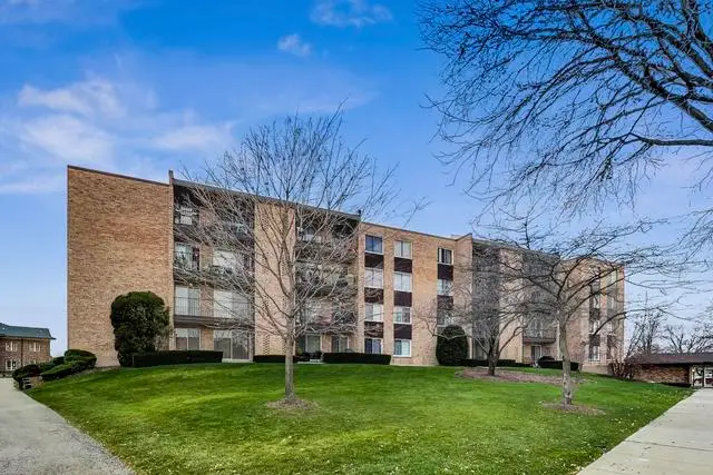 1101 S Hunt Club Drive #204, Mount Prospect, IL 60056 - #3