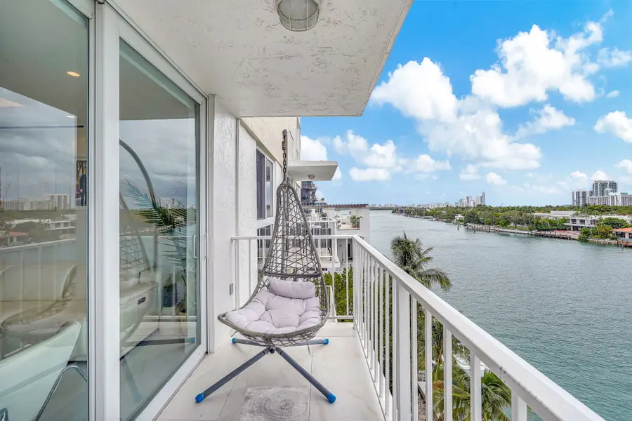 9721 E Bay Harbor Dr #6D, Bay Harbor Islands, FL 33154 - #3