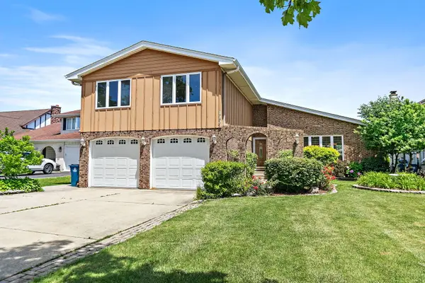 1133 N Thatcher Lane, Addison, IL 60101