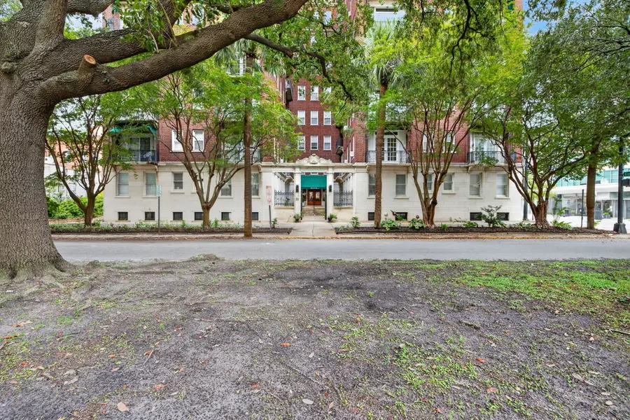 24 E Liberty Street #86, Savannah, GA 31401 - #2
