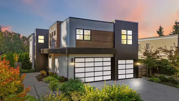 2627 78th Avenue Ne, Medina, WA 98039