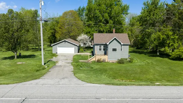 2677 E State Rd 2, Rolling Prairie, IN 46371