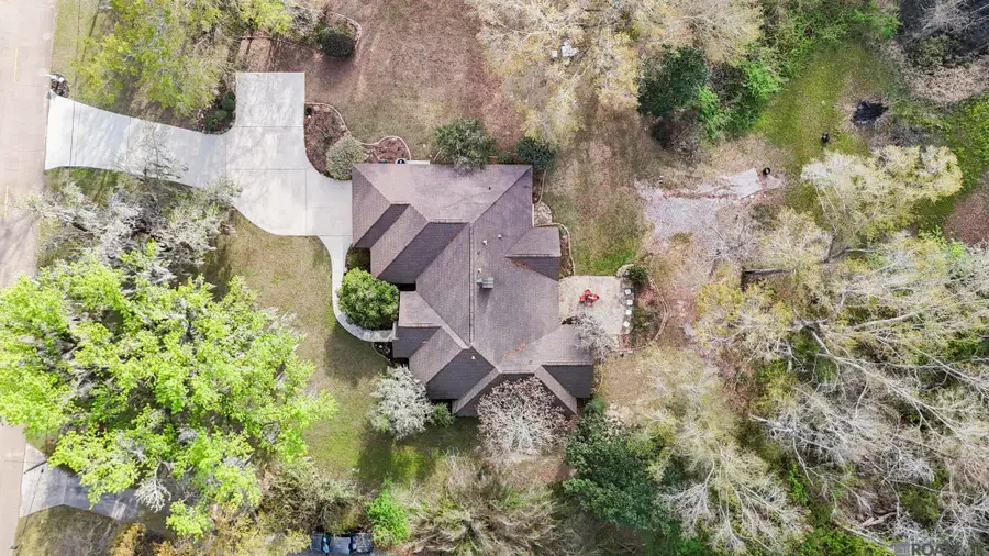 39797 River Oaks Dr, Ponchatoula, LA 70454 - #2