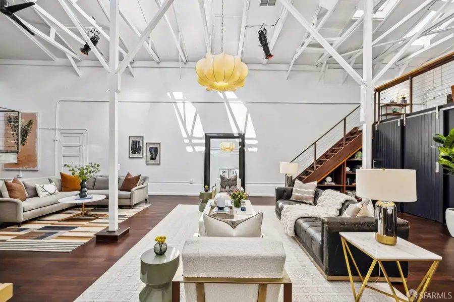 2753 22nd Street, San Francisco, CA 94110 - Image #3