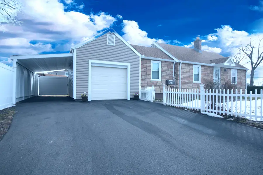 2415 Corbin Avenue, New Britain, CT 06053 - Image #2