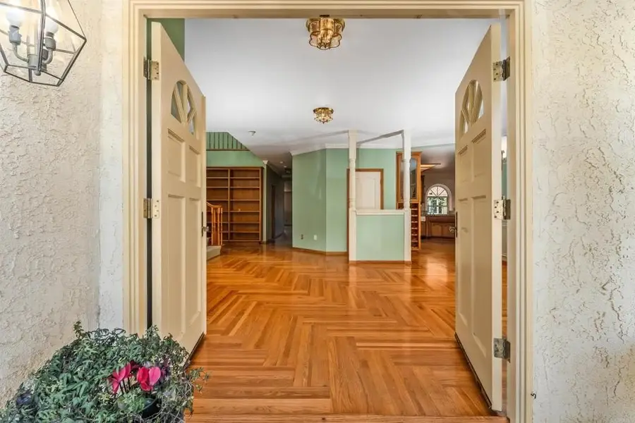 2731 Schenley, San Diego, CA 92122 - Image #3