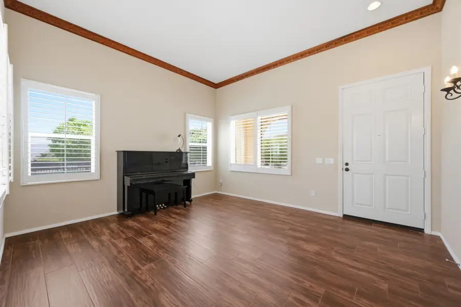 30118 Galbreth Court, Castaic, CA 91384 - #3