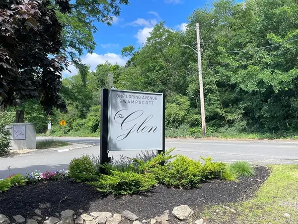 1 Loring Ave #207, Swampscott, MA 01907