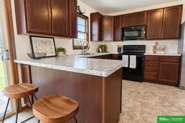 1762 Austin Lane, Fremont, NE 68025