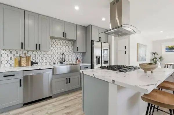 4657 Pocahontas Ave, San Diego, CA 92117