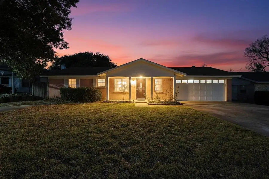 2712 Pennington Street, Irving, TX 75062 - Image #2