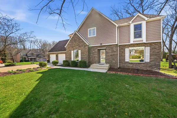188 Amhurst Place, Valparaiso, IN 46385