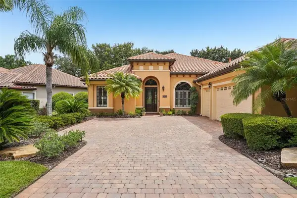 9433 San Miguel, HOWEY IN THE HILLS, FL 34737