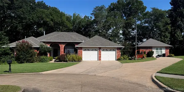 1208 Thurman Street, Pryor, OK 74361