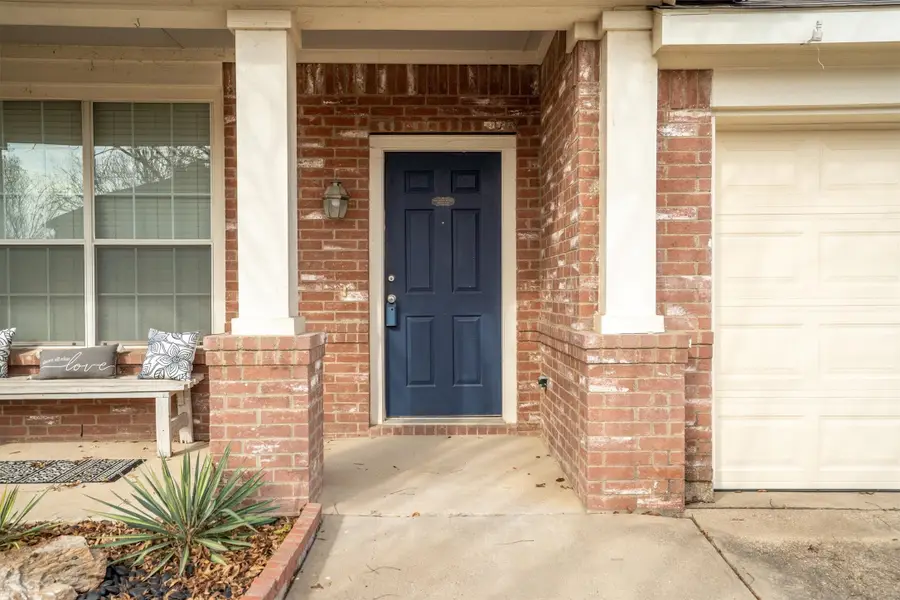 9217 Oldwest Trail, Fort Worth, TX 76131 - #2