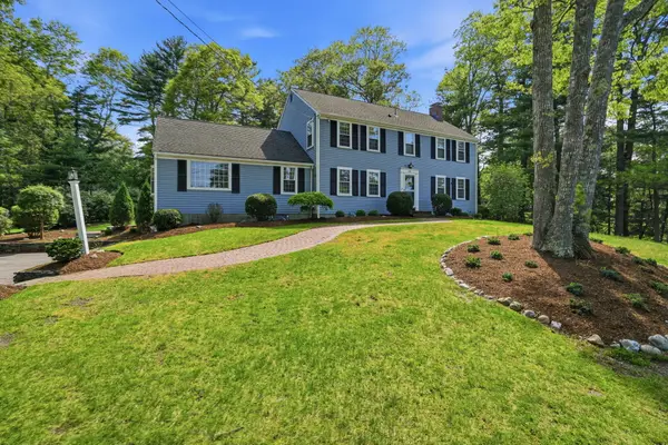 240 Evergreen St, Duxbury, MA 02332