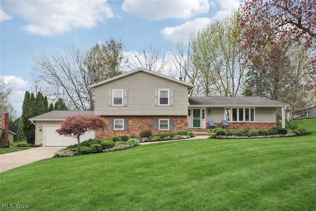7044 Teal Cove, Concord, OH 44077 - #1